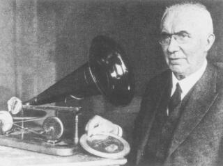 Emil Berliner (1851-1929), Quelle:

Universal Recording